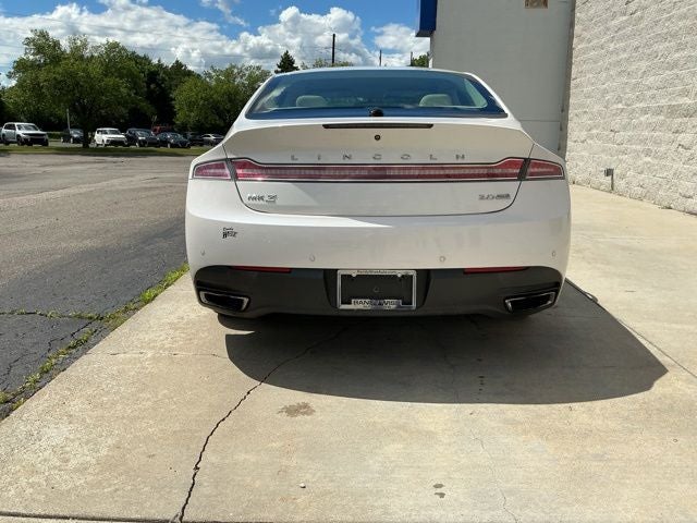 2014 Lincoln MKZ Base