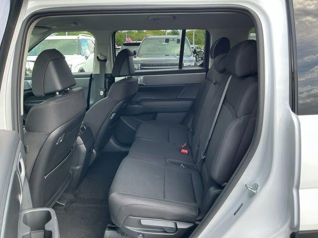 2027 Hyundai Santa Fe SE FWD