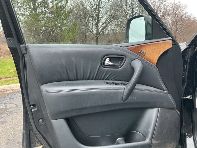 2012 INFINITI QX56 Base