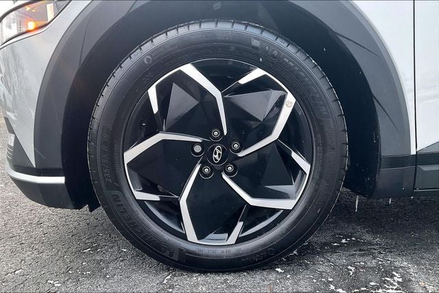 2024 Hyundai IONIQ 5 SE