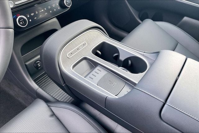 2026 Hyundai Palisade Hybrid SEL Premium 8P