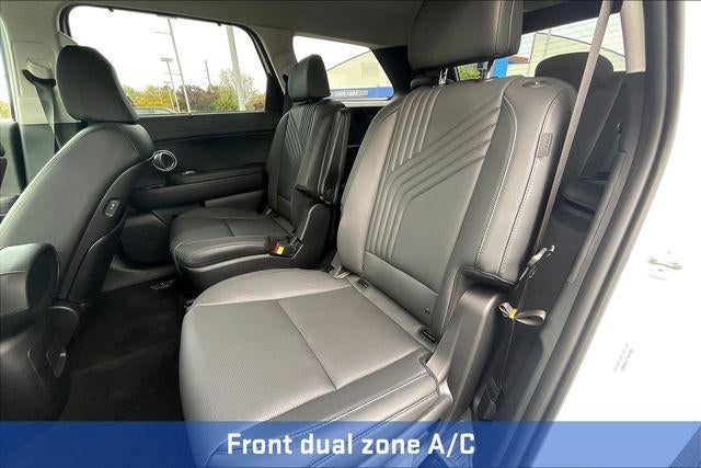 2026 Hyundai Palisade Hybrid SEL Premium 8P