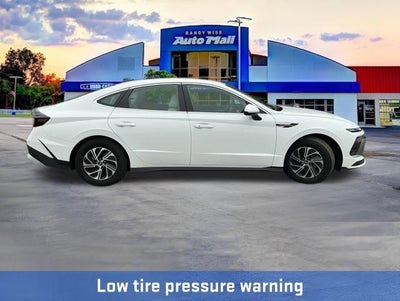 2026 Hyundai Sonata Hybrid Blue