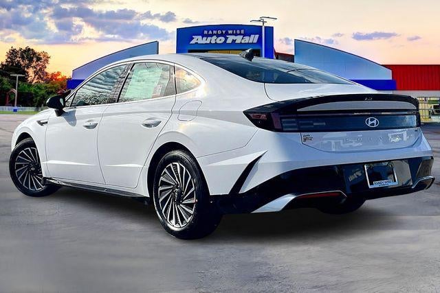 2026 Hyundai Sonata Hybrid SEL