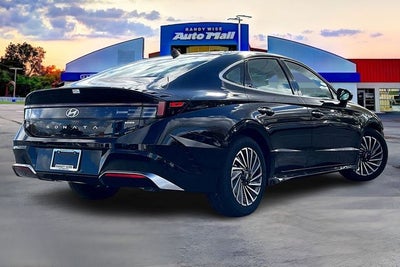 2026 Hyundai Sonata Hybrid SEL