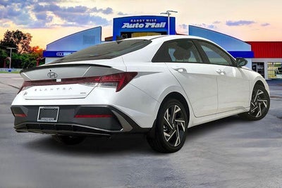 2025 Hyundai Elantra Hybrid SEL Sport
