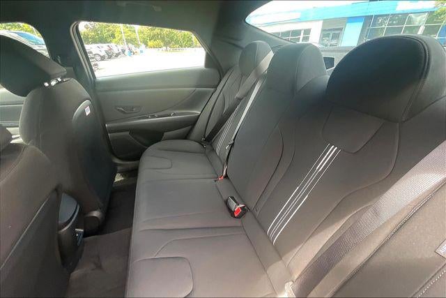 2025 Hyundai Elantra Hybrid SEL Sport