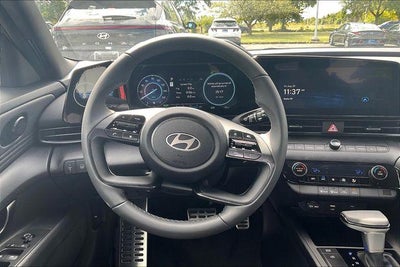 2025 Hyundai Elantra Hybrid SEL Sport