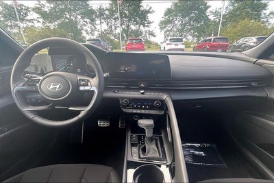 2025 Hyundai Elantra Hybrid SEL Sport