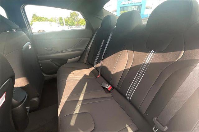 2025 Hyundai Elantra Hybrid SEL Sport