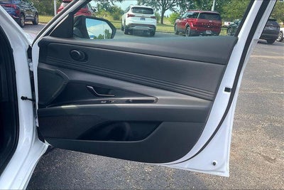 2025 Hyundai Elantra Hybrid SEL Sport