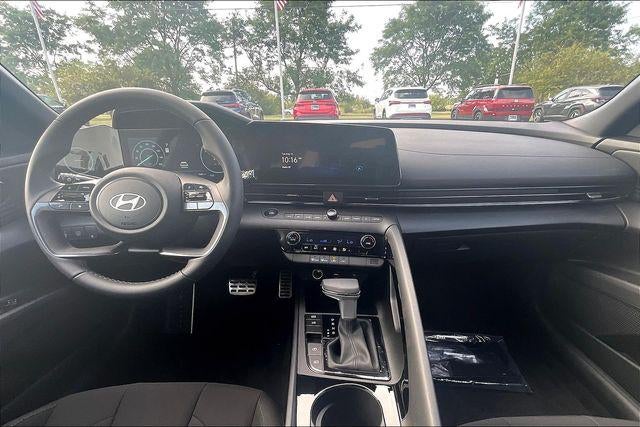 2025 Hyundai Elantra Hybrid SEL Sport