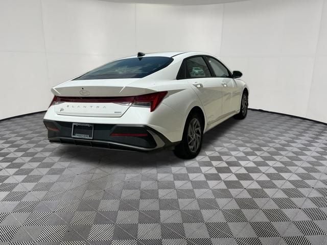 2024 Hyundai Elantra Hybrid Blue