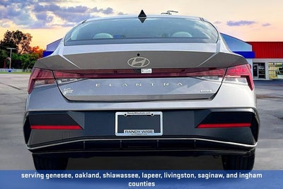 2025 Hyundai Elantra Hybrid Limited