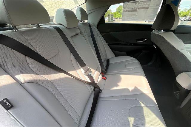 2025 Hyundai Elantra Hybrid Limited