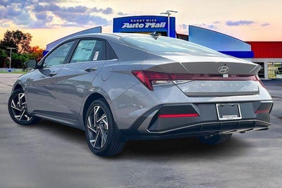2025 Hyundai Elantra Hybrid Limited