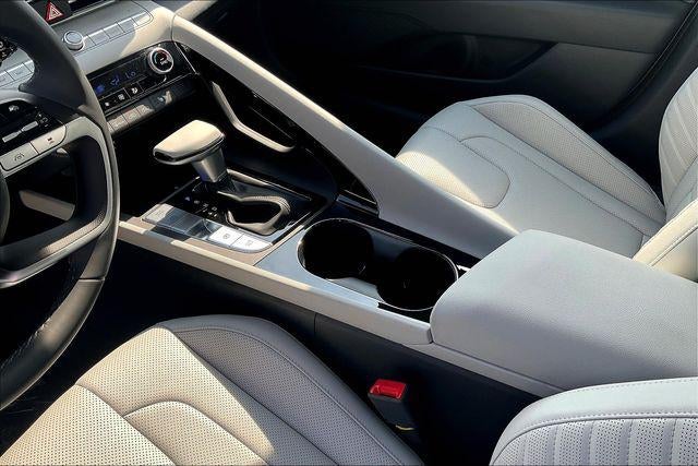 2025 Hyundai Elantra Hybrid Limited