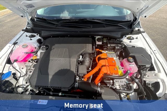 2025 Hyundai Elantra Hybrid Limited