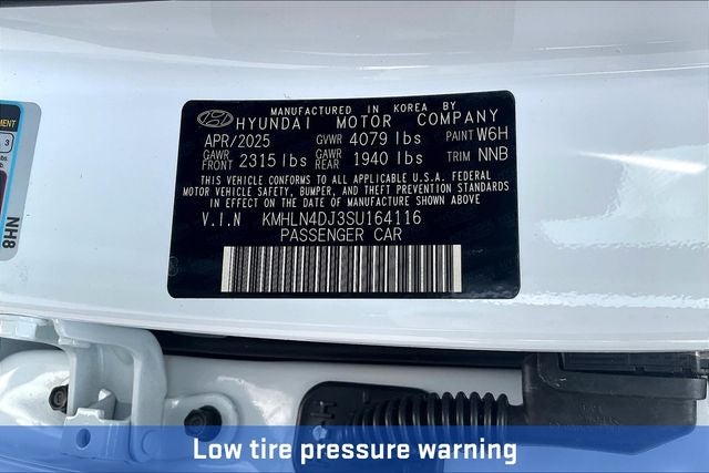 2025 Hyundai Elantra Hybrid Limited