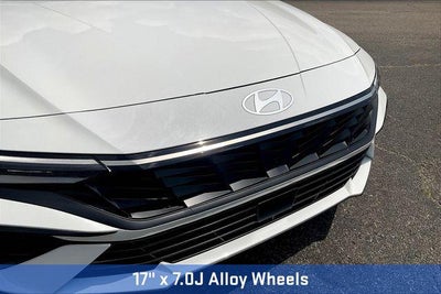 2025 Hyundai Elantra Hybrid Limited