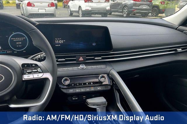 2025 Hyundai Elantra Hybrid Limited