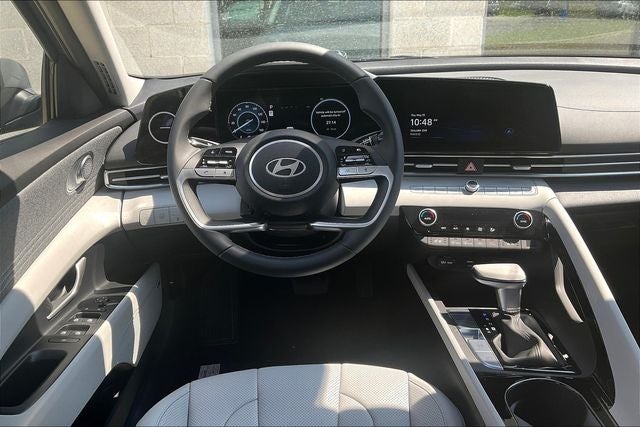 2025 Hyundai Elantra Hybrid Limited