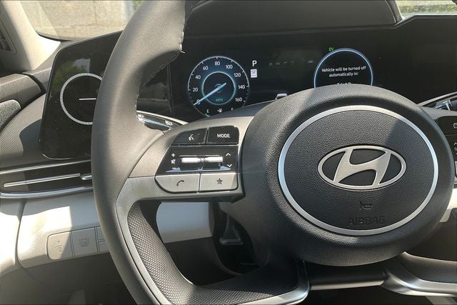 2025 Hyundai Elantra Hybrid Limited