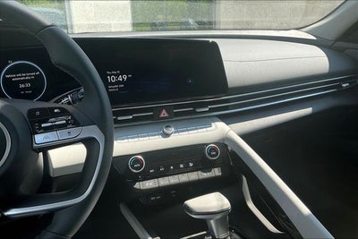 2025 Hyundai Elantra Hybrid Limited