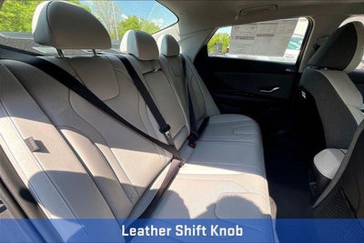 2025 Hyundai Elantra Hybrid Limited