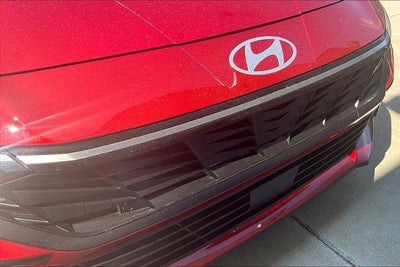 2025 Hyundai Elantra Hybrid Limited