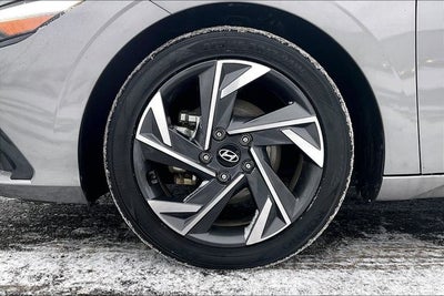 2024 Hyundai Elantra Limited