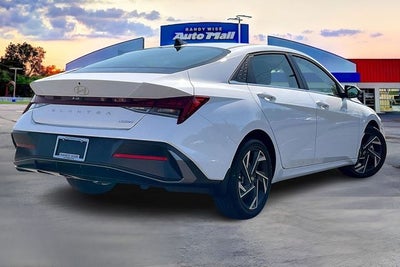 2025 Hyundai Elantra Limited