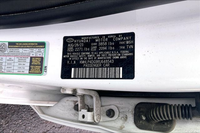 2024 Hyundai Elantra Limited