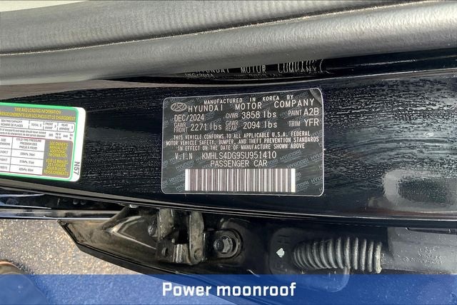 2025 Hyundai Elantra SEL Convenience