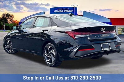 2025 Hyundai Elantra SEL Convenience