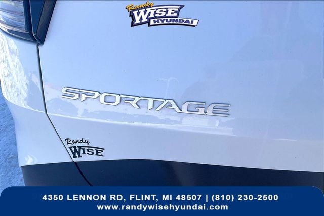 2023 Kia Sportage Hybrid LX