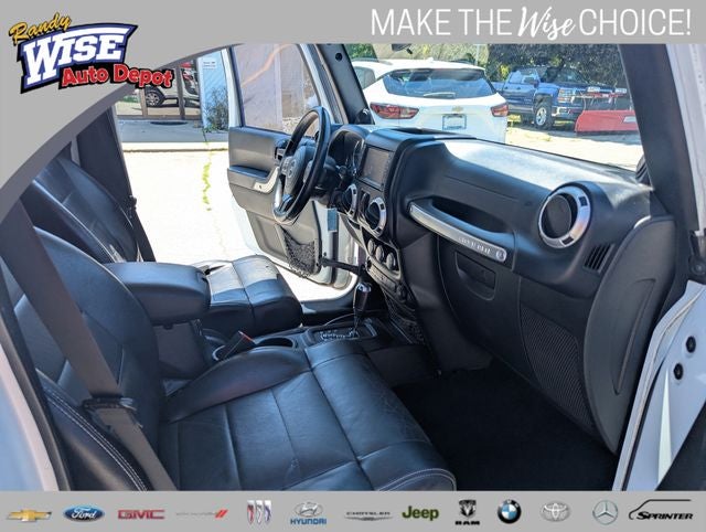 2012 Jeep Wrangler Unlimited Sahara