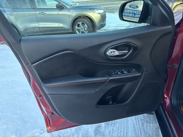 2020 Jeep Cherokee Trailhawk