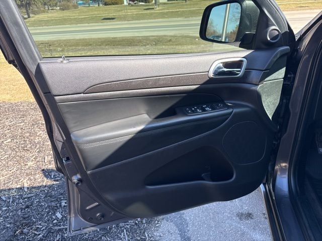 2017 Jeep Grand Cherokee Altitude