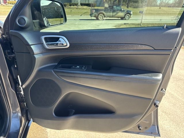 2017 Jeep Grand Cherokee Altitude