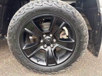 2020 RAM 1500 Big Horn/Lone Star V8