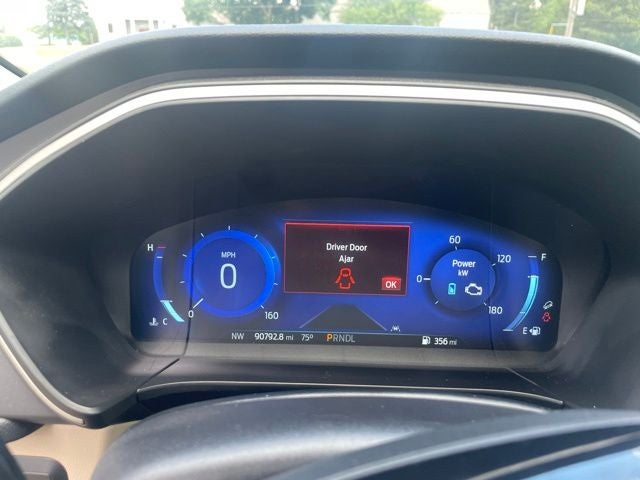 2022 Ford Escape Hybrid SEL