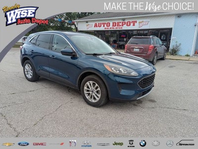 2020 Ford Escape SE