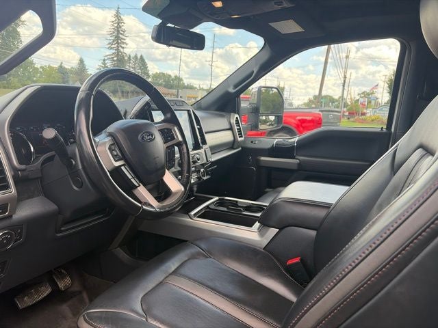 2022 Ford F-350SD Platinum