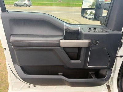 2022 Ford F-350SD Platinum