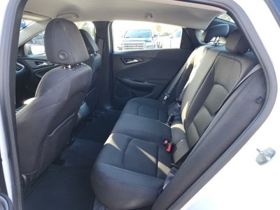 2022 Chevrolet Malibu LS 1LS