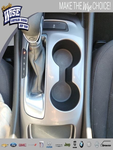 2022 Chevrolet Malibu LS 1LS