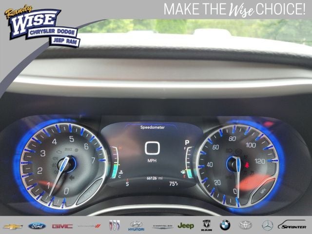 2023 Chrysler Pacifica Touring L