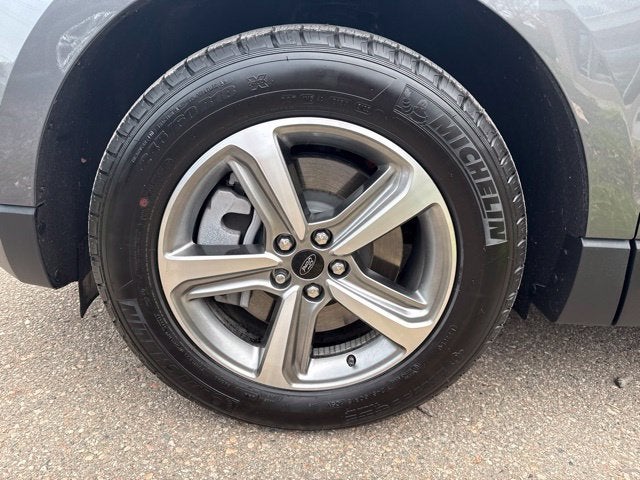 2024 Ford Edge SEL Sunroof
