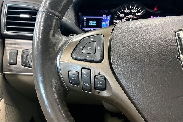 2013 Lincoln MKX Base